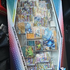 Lucario EX & Tyranitar EX Premium Collection Box
